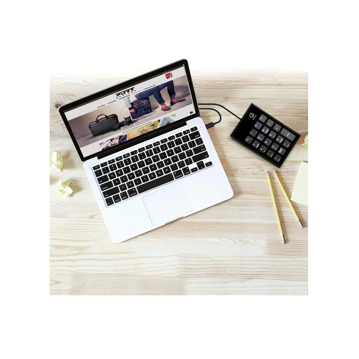 Port Black USB-A & USB-C Numeric Keypad